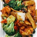 Best Shrimp w. Mixed Vegetables 杂菜虾 in North Dartmouth, MA